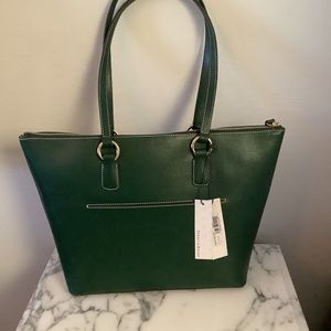 NWT Dooney & Bourke “Wren” Tote - Saffiano Leather